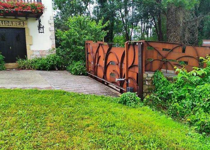 Maidanea Country house *