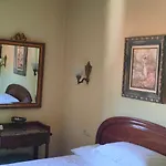 Maidanea Country house *