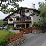 Country house Maidanea Hondarribia