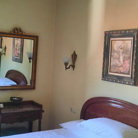 Maidanea Country house *