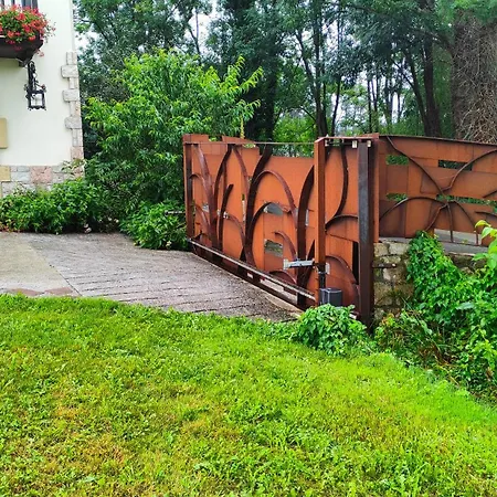 Maidanea Country house *