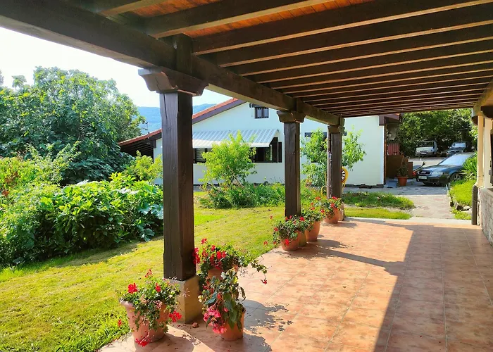 Country house Maidanea Hondarribia